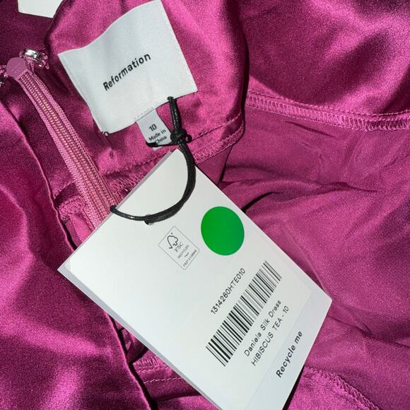 New Reformation Daniela Silk Dress - Picture 5 of 5